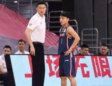 中国男人篮球职业联赛连续发生两起冲突，徐杰、齐麟引发争端，裁判险遭袭击