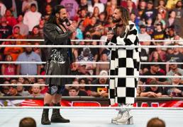 WWE敲定今年皇冠之珠首场对决，李霞有望继续冲击NXT女子冠军？