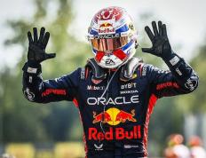 F1赛车意大利站 | 马克斯·维斯塔潘十连打败创造历史纪录